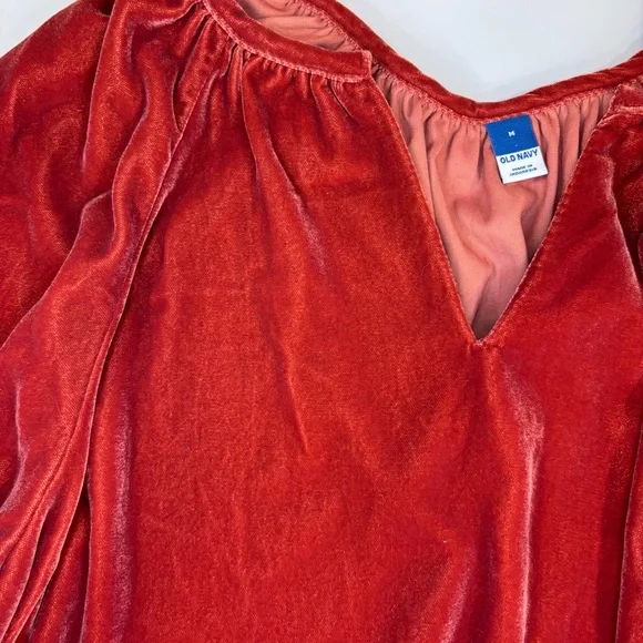 🔥3 for $21- Old Navy Rust Red Velvet V-Neck Puff Sleeve Top - Picture 3 of 4